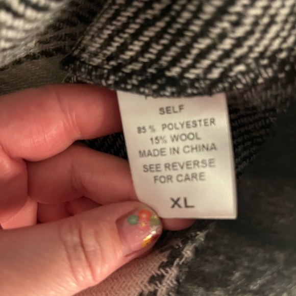 Wool shacket - Picture 6 of 7